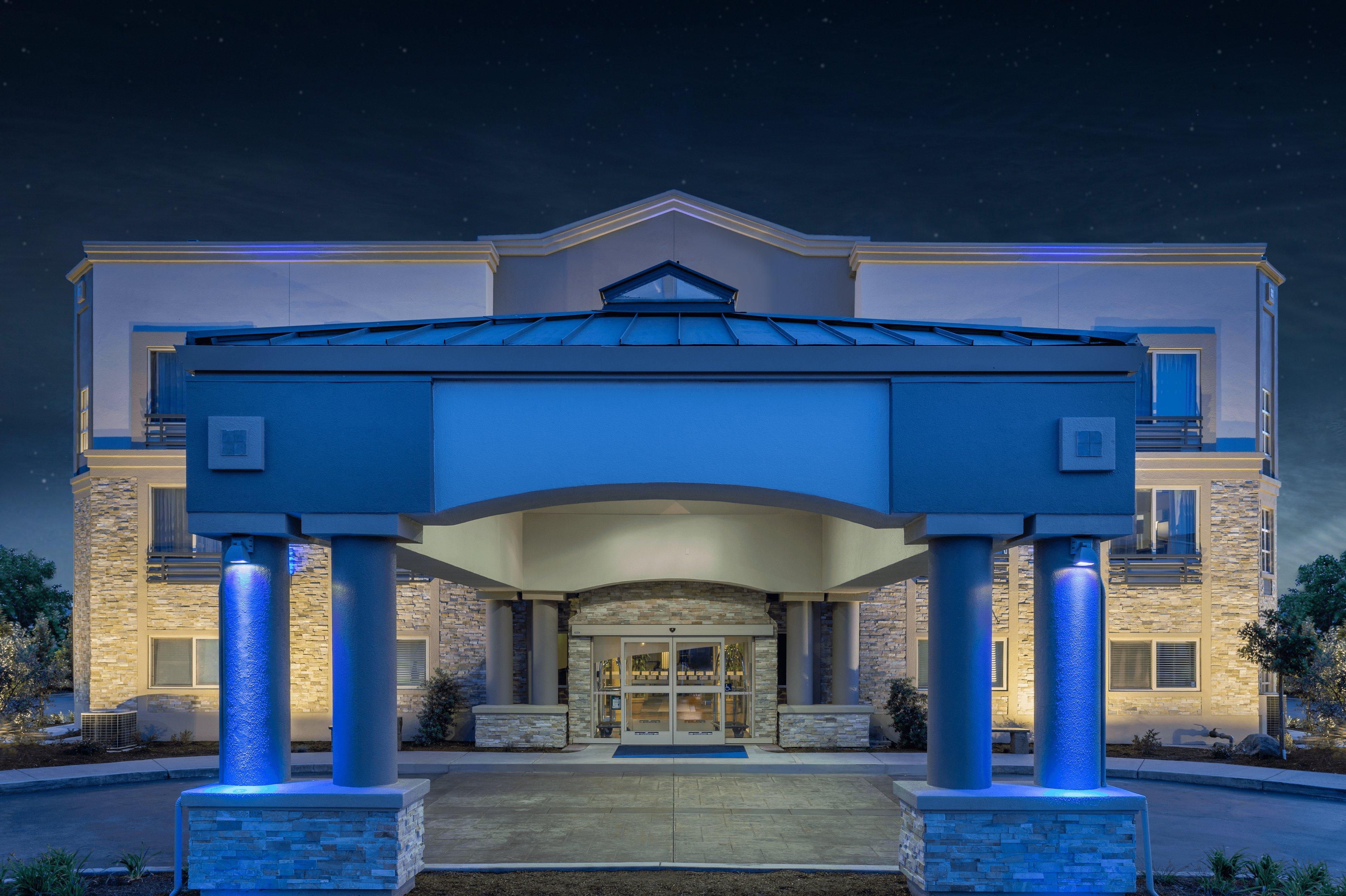 Holiday Inn Express Hotel & Suites San Jose-Morgan Hill By Ihg Екстер'єр фото